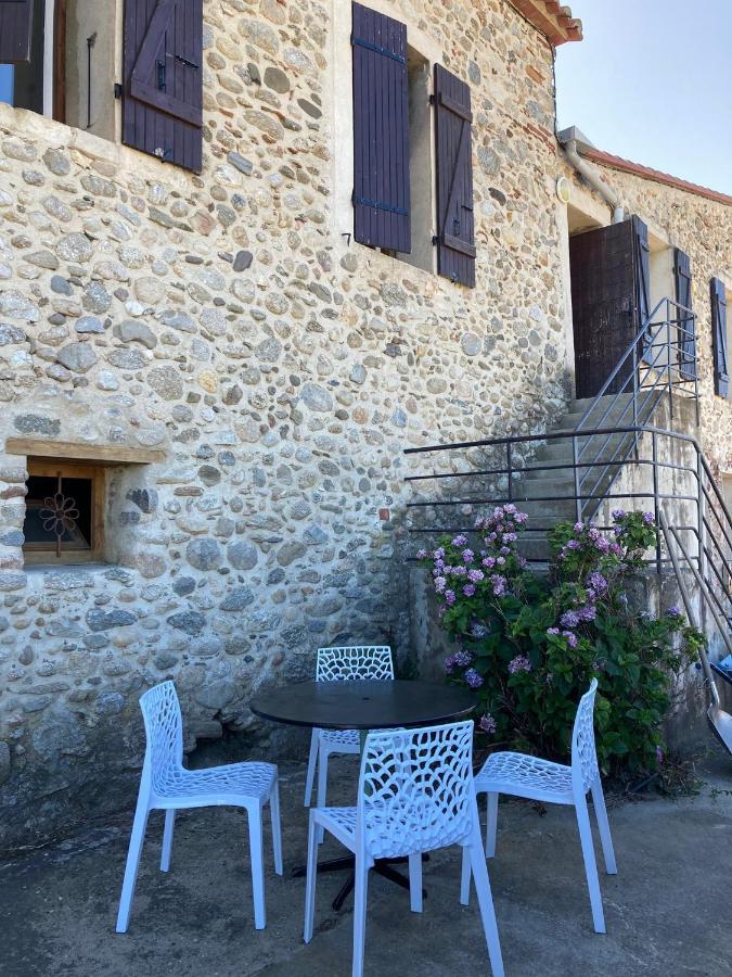 Gite Le Canigou 3* Dans Un Mas Typique Catalan Prades  Exterior photo