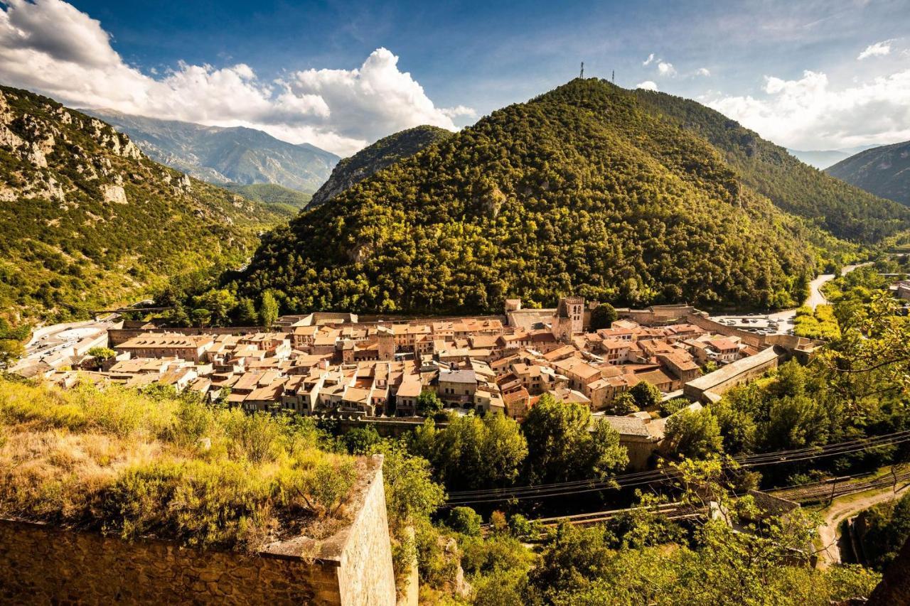 Gite Le Canigou 3* Dans Un Mas Typique Catalan Prades  Exterior photo