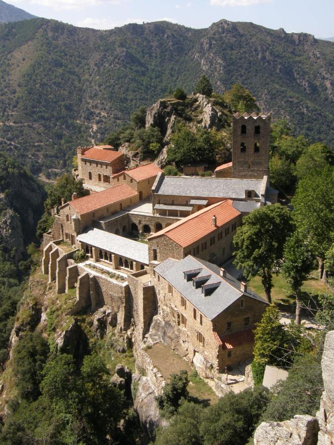 Gite Le Canigou 3* Dans Un Mas Typique Catalan Prades  Exterior photo