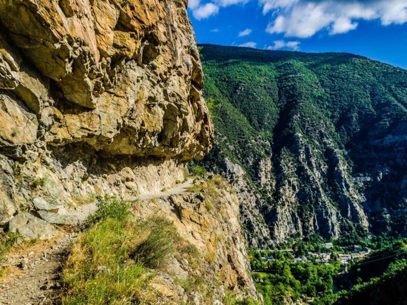 Gite Le Canigou 3* Dans Un Mas Typique Catalan Prades  Exterior photo